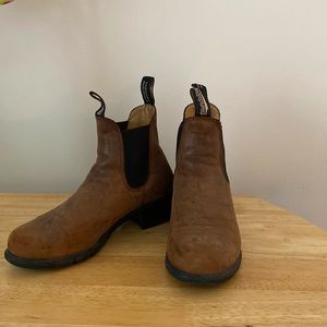 Blundstones, dress boot